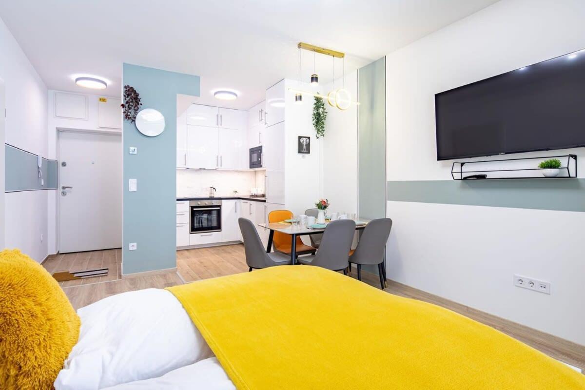 Апартаменты Free Parking - Balcony - Sunny - New Будапешт Экстерьер фото